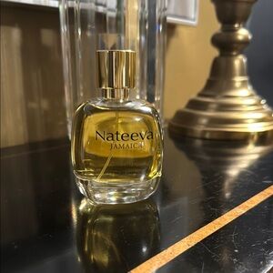 Nateeva Jamaica 🇯🇲